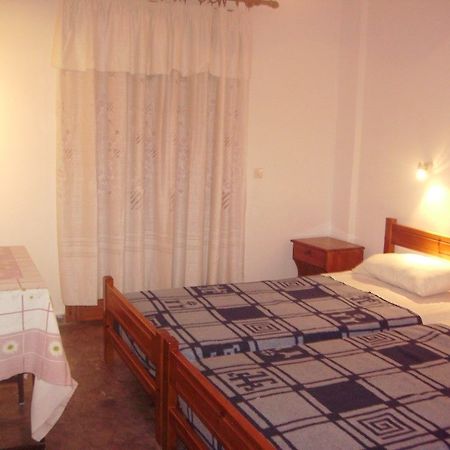 Donna Amalia Apartments Kassiopi Exterior photo
